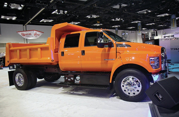 2017-ford-f-750-side