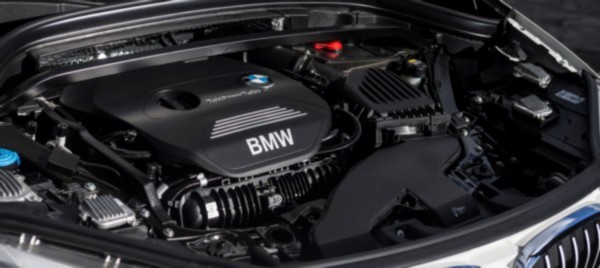 2021-BMW-X1-Engine