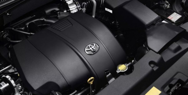 2021-Toyota-Highlander-Engine