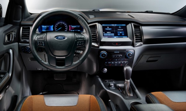 2020-Ford-Ranger Interior
