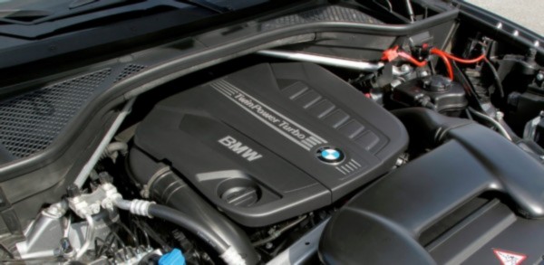 2021-BMW-X5-Engine
