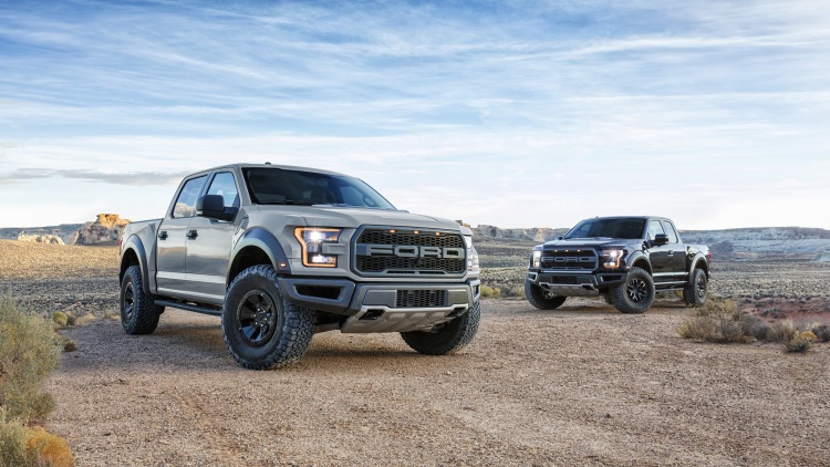 2017-ford-f-150-svt-raptor-models