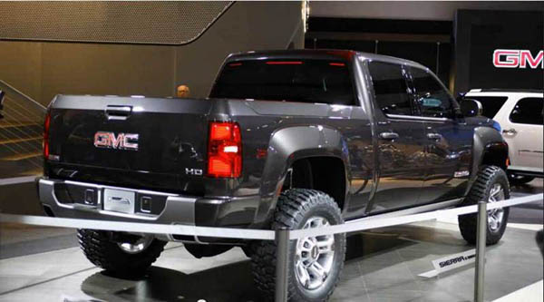 2018-gmc-denali-3500hd-back