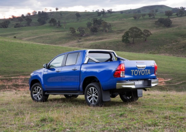 2021-Toyota-Hilux Exterior