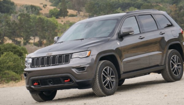 2021 Jeep Grand Cherokee Trackhawk Interior