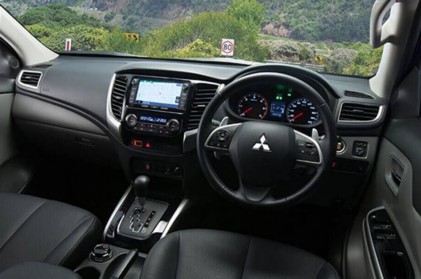 2021-Mitsubishi-Triton-Interior